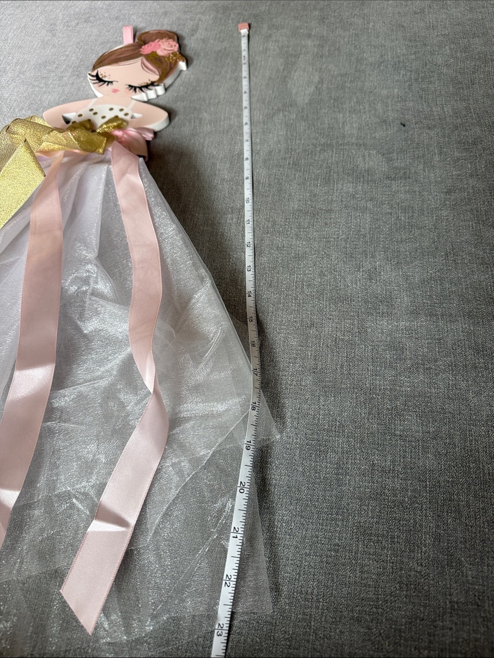 Ballet Ribbon Tutu Wall Decor - Picture 5 of 6